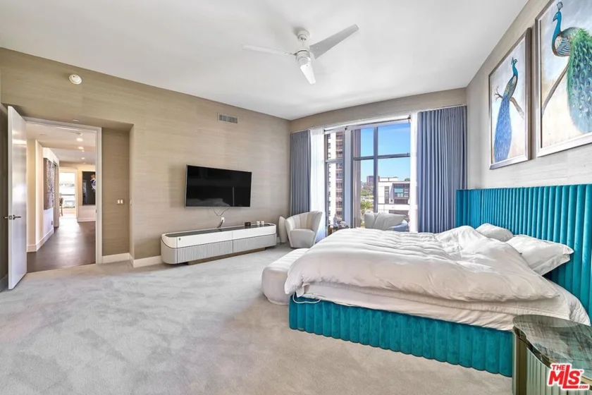 10776 Wilshire Boulevard #603 photo 34