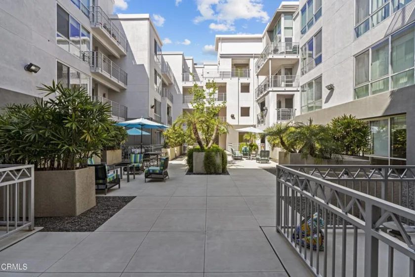 111 S De Lacey Avenue #304 photo 57