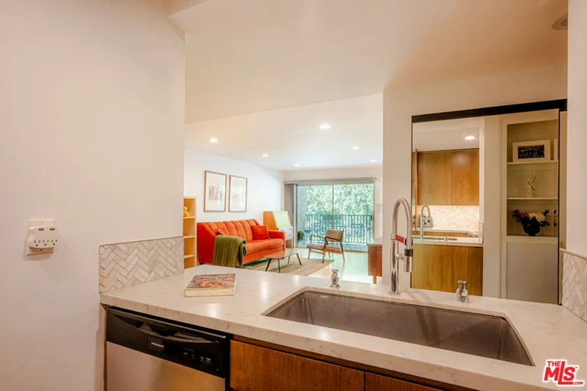 1230 Horn Avenue #625 photo 9