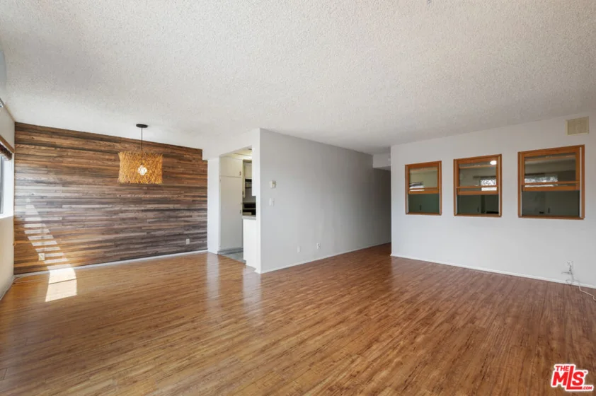 5950 Buckingham #610 photo 8