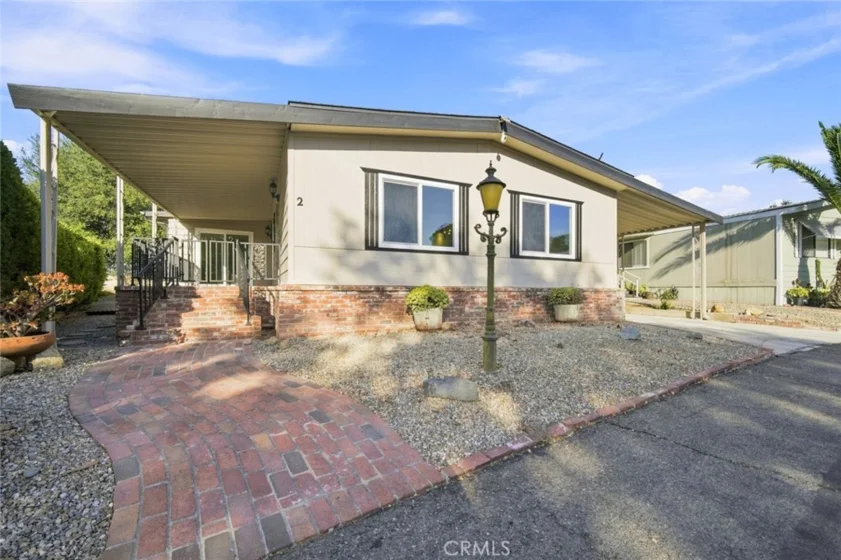 31139 S General Kearny Road #2 photo 1
