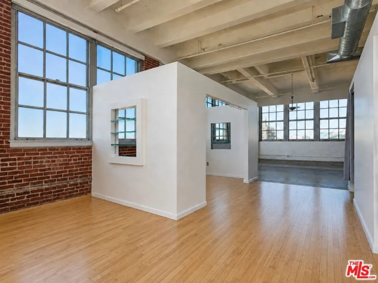 1850 Industrial Street #411 photo 22