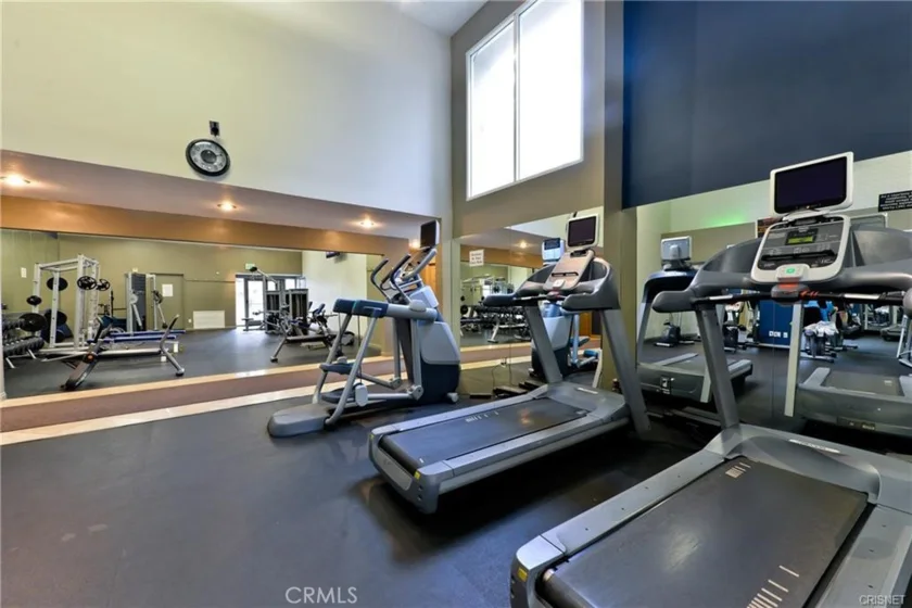 5525 Canoga Avenue #124 photo 21
