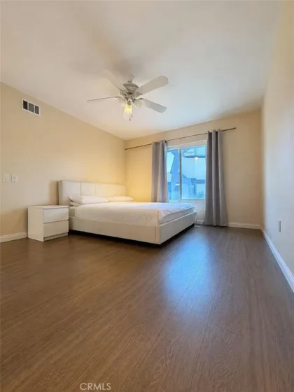 5501 Muir photo 4