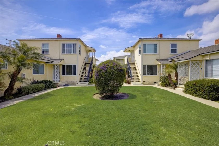 4801 Clark Avenue #6 photo 1