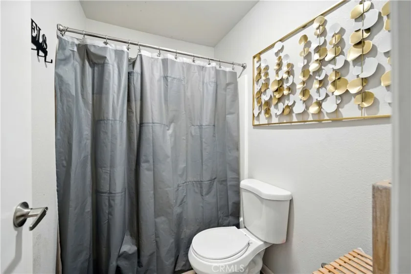 14937 Sherman Way #7 photo 28