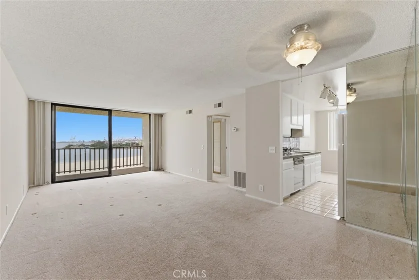 1140 E Ocean photo 32