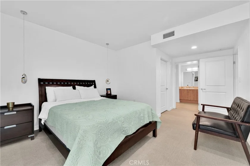 267 S San Pedro #218 photo 14