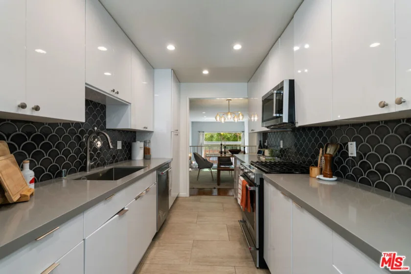 11260 Overland Avenue #26G photo 7