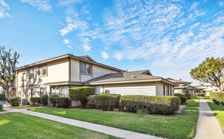 1729 Normandy Place #C photo 1