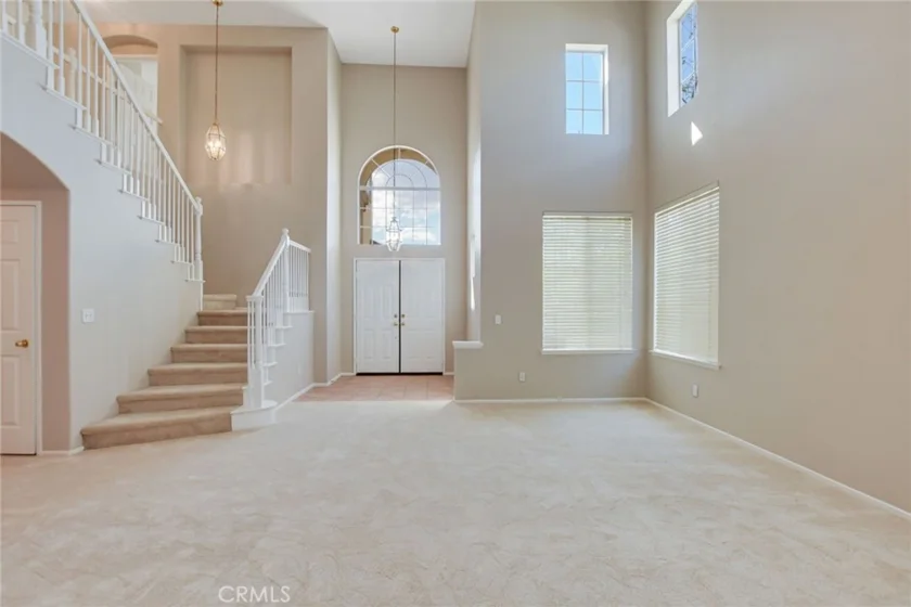 32904 Cinon Drive photo 8