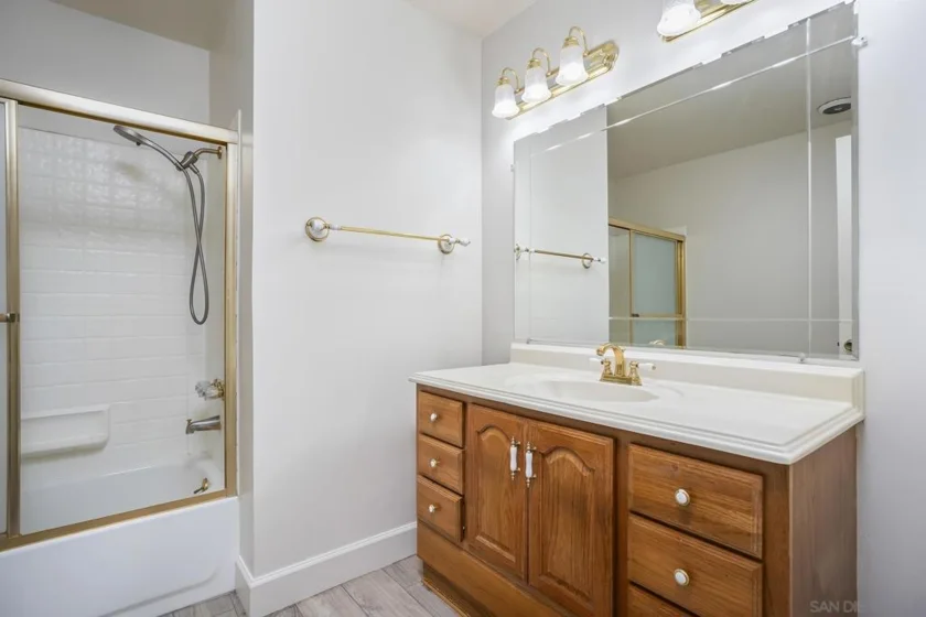 513 Shady Lane #B photo 31