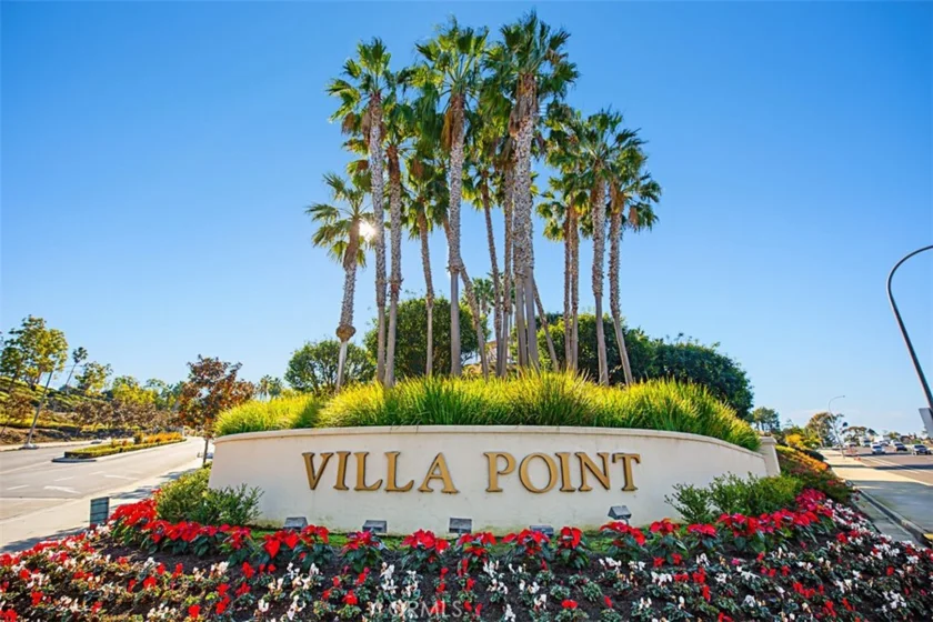 162 Villa Point Drive photo 1