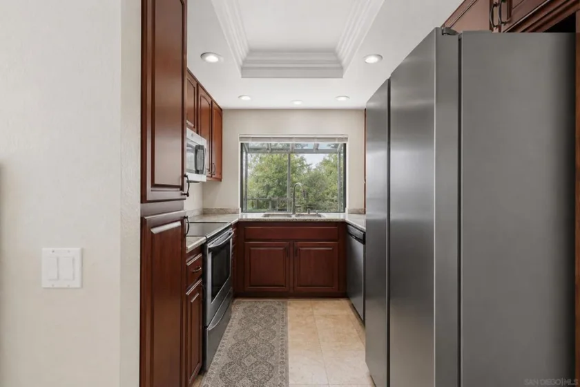 387 Deerfield Avenue #77 photo 7