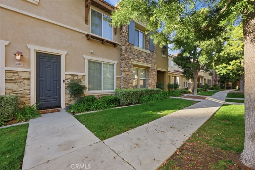 30505 Canyon Hills #2504 photo 6