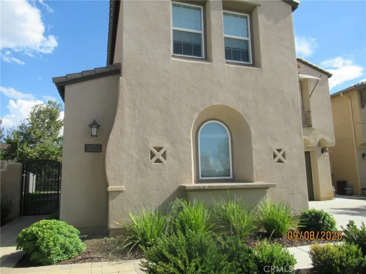30711 Belmont photo 2