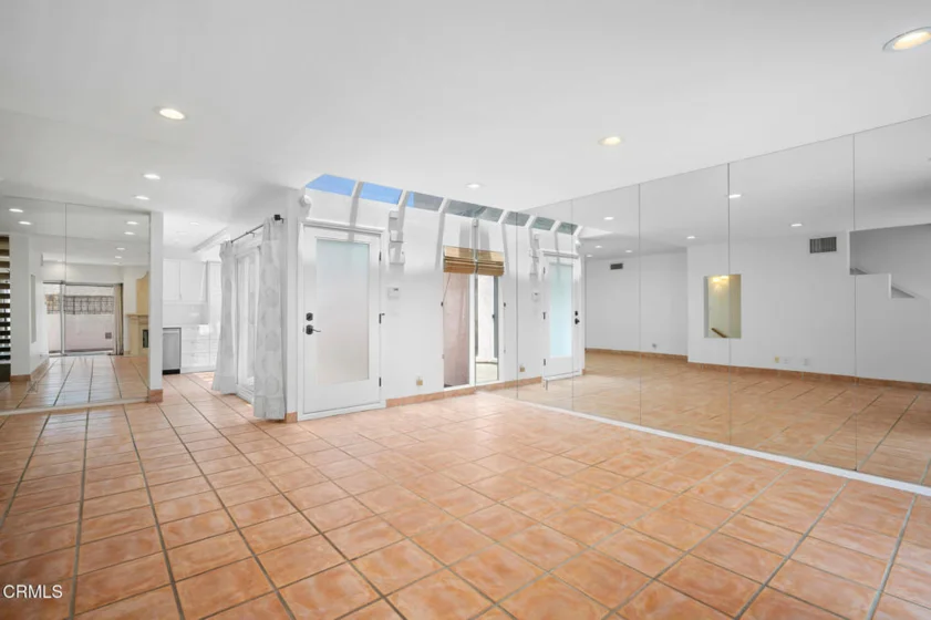 400 Monterey Road #16 photo 7