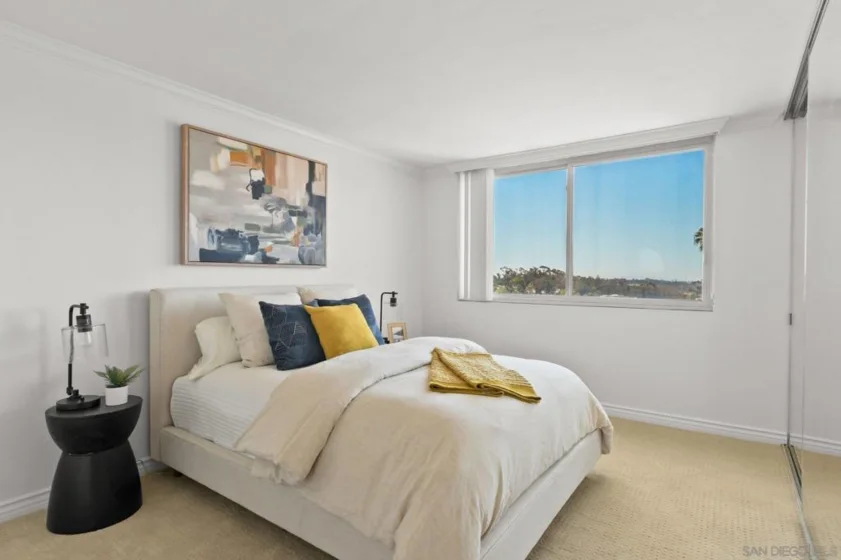1907 Robinson Avenue #304 photo 7