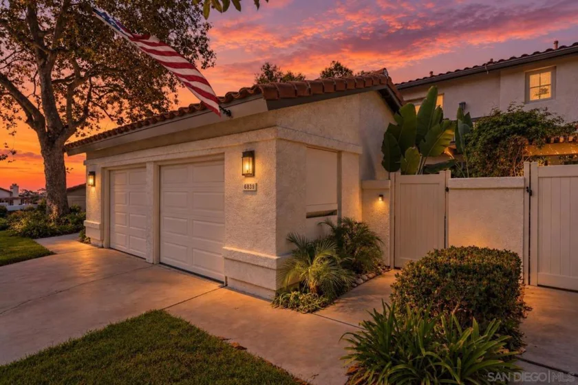 6859 Briarwood photo 3