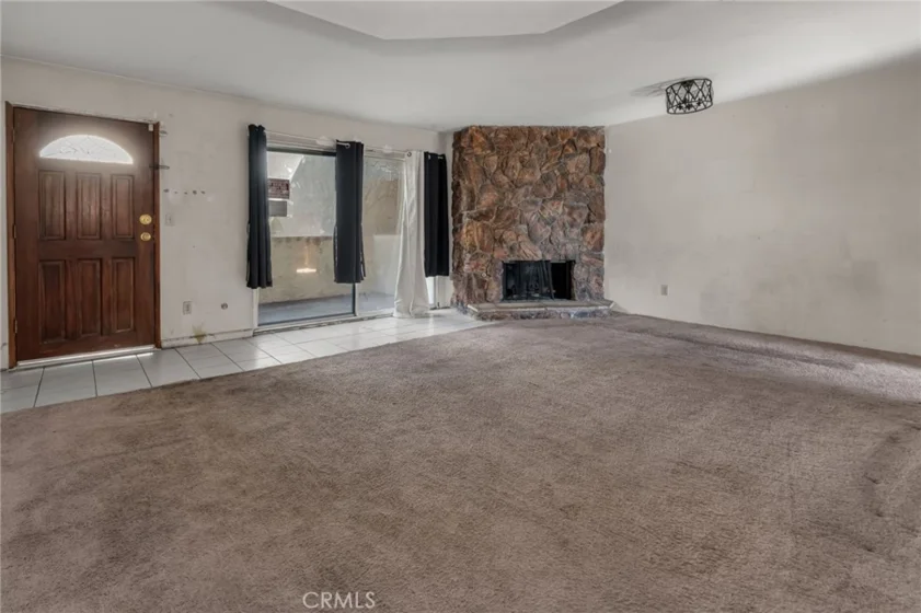 6438 Hazeltine Avenue #6 photo 7