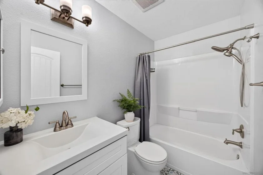 2207 Arborvitae photo 21