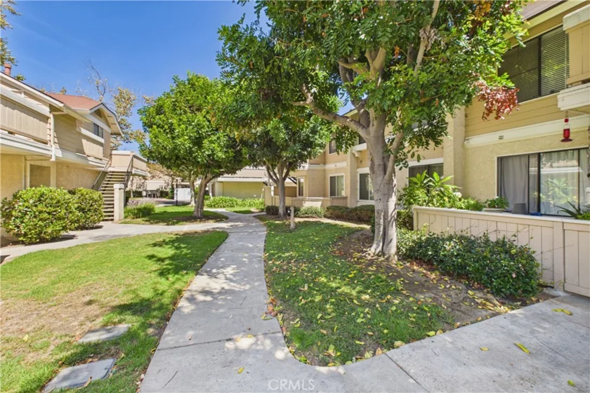7735 Briarglen #D photo 22