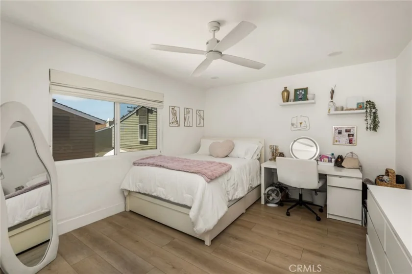 24725 Santa Clara #10 photo 6