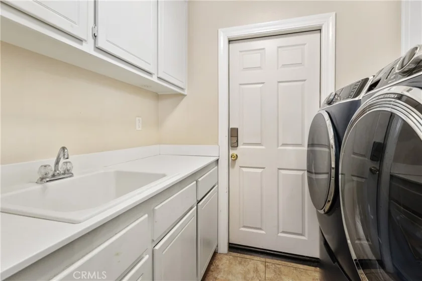 27098 Tube Rose Street photo 23