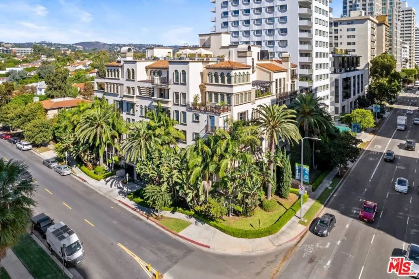 10795 Wilshire Boulevard #PH505 photo 1