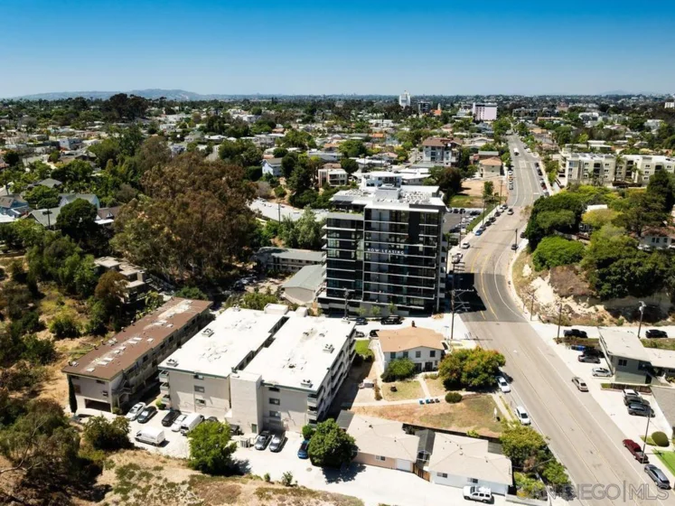 917 Torrance #19 photo 23