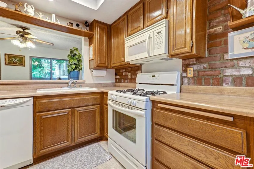 6716 Clybourn Avenue #149 photo 1