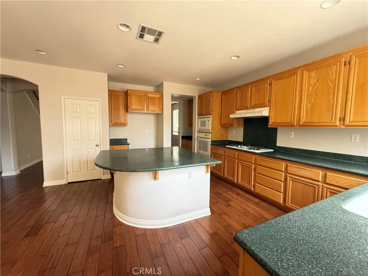 38218 Clear Creek Street photo 34