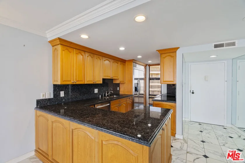 4314 Marina City Drive #1118 photo 12