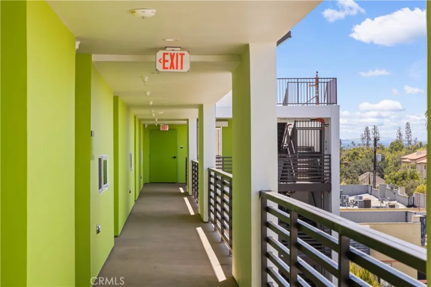 176 N Catalina Avenue #404 photo 36