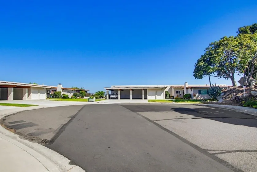 16677 Diaz Drive photo 54