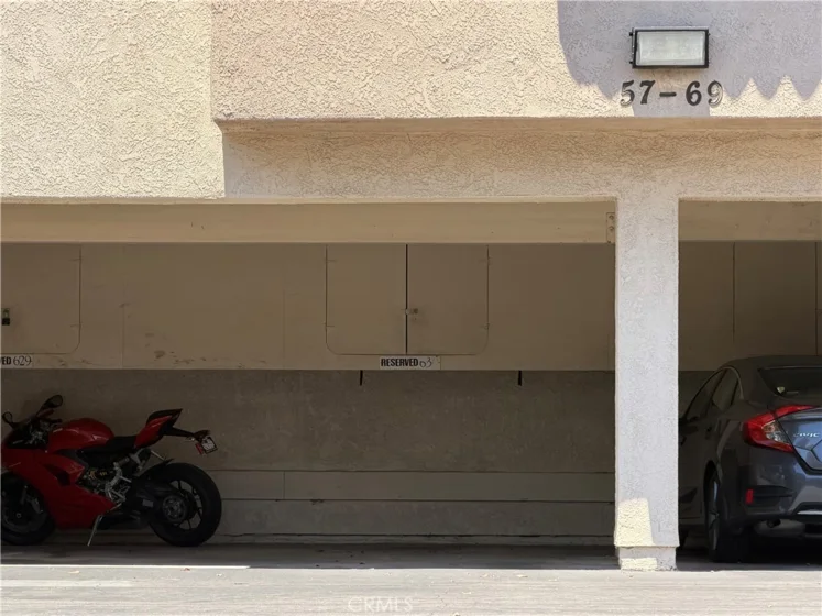 65 Largo photo 27