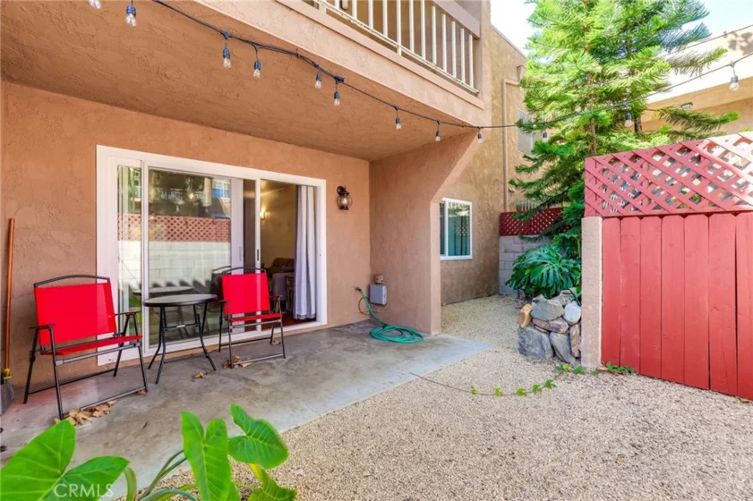 6600 Warner #121 photo 1