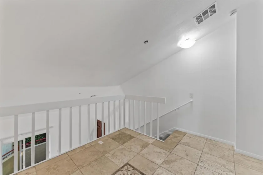 390 E Madison Avenue #H photo 16
