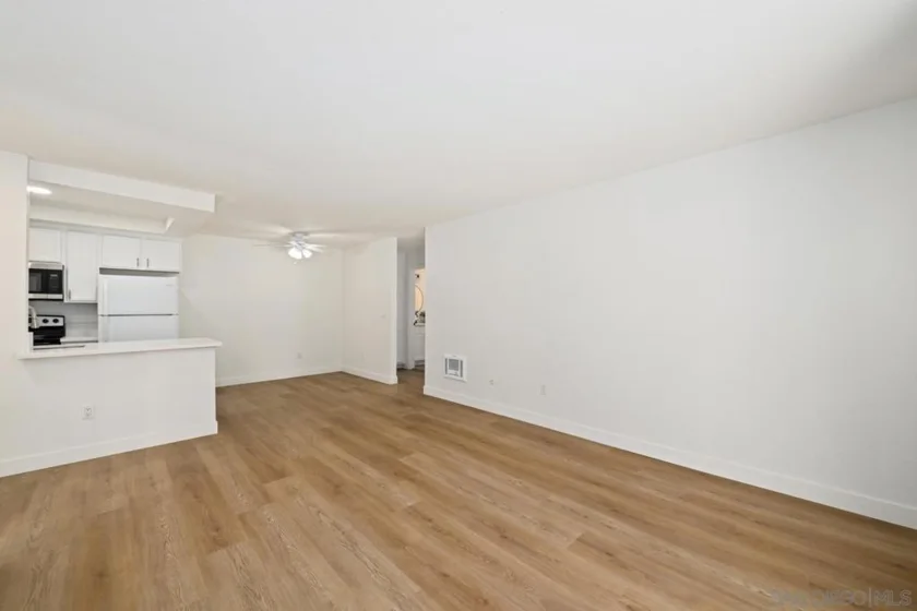 432 Edgehill Lane #145 photo 7