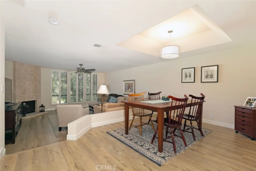 23334 Coso photo 6