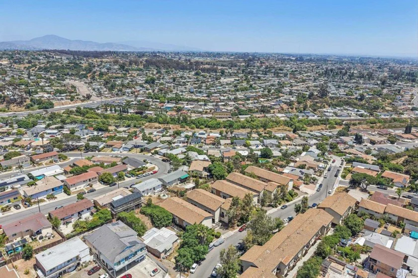 3631 Lemona Avenue #D photo 36