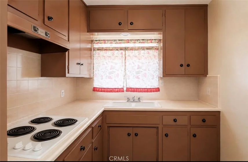921 Pacific Avenue #10 photo 6