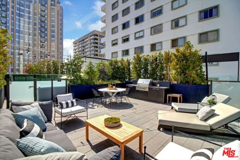 10777 Wilshire Boulevard #209 photo 27