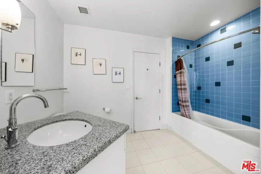 1100 Wilshire Boulevard #3508 photo 22