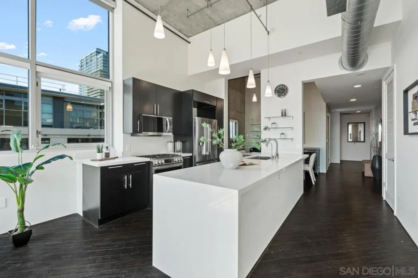 1025 Island Avenue #704 photo 10