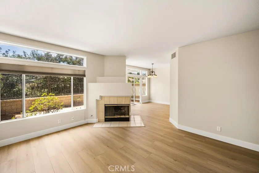 100 Stoney Pointe photo 6