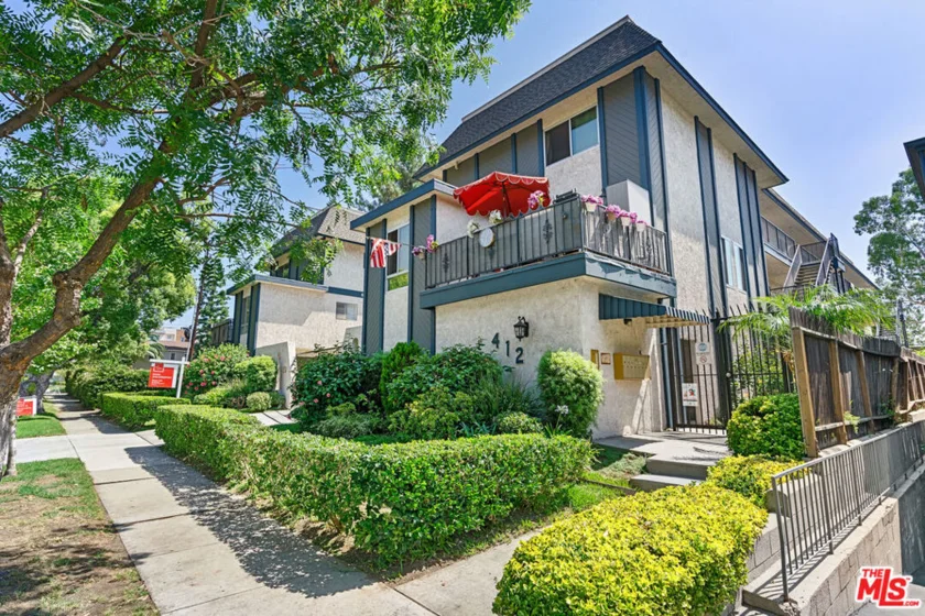 412 Burchett Street #18 photo 1