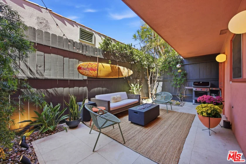 1400 N Hayworth Avenue #2 photo 12