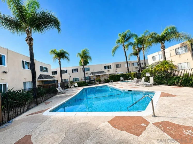 455 Ballantyne Street #21 photo 1