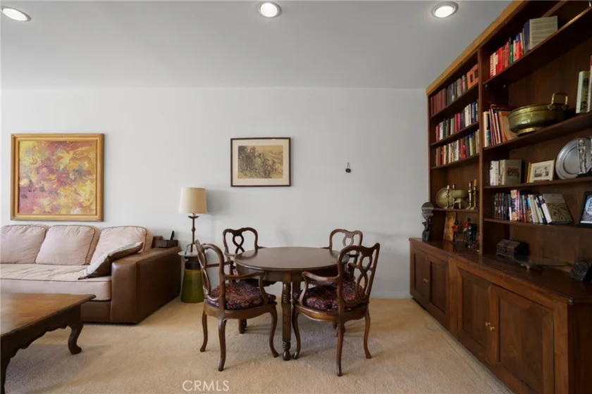 4454 Ventura Canyon #105 photo 8